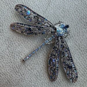 Sparkling Dragonfly Brooch Art Noveau Design